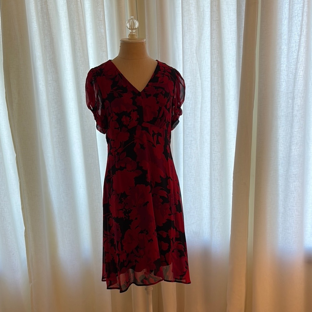 Elegant Red Floral Dress